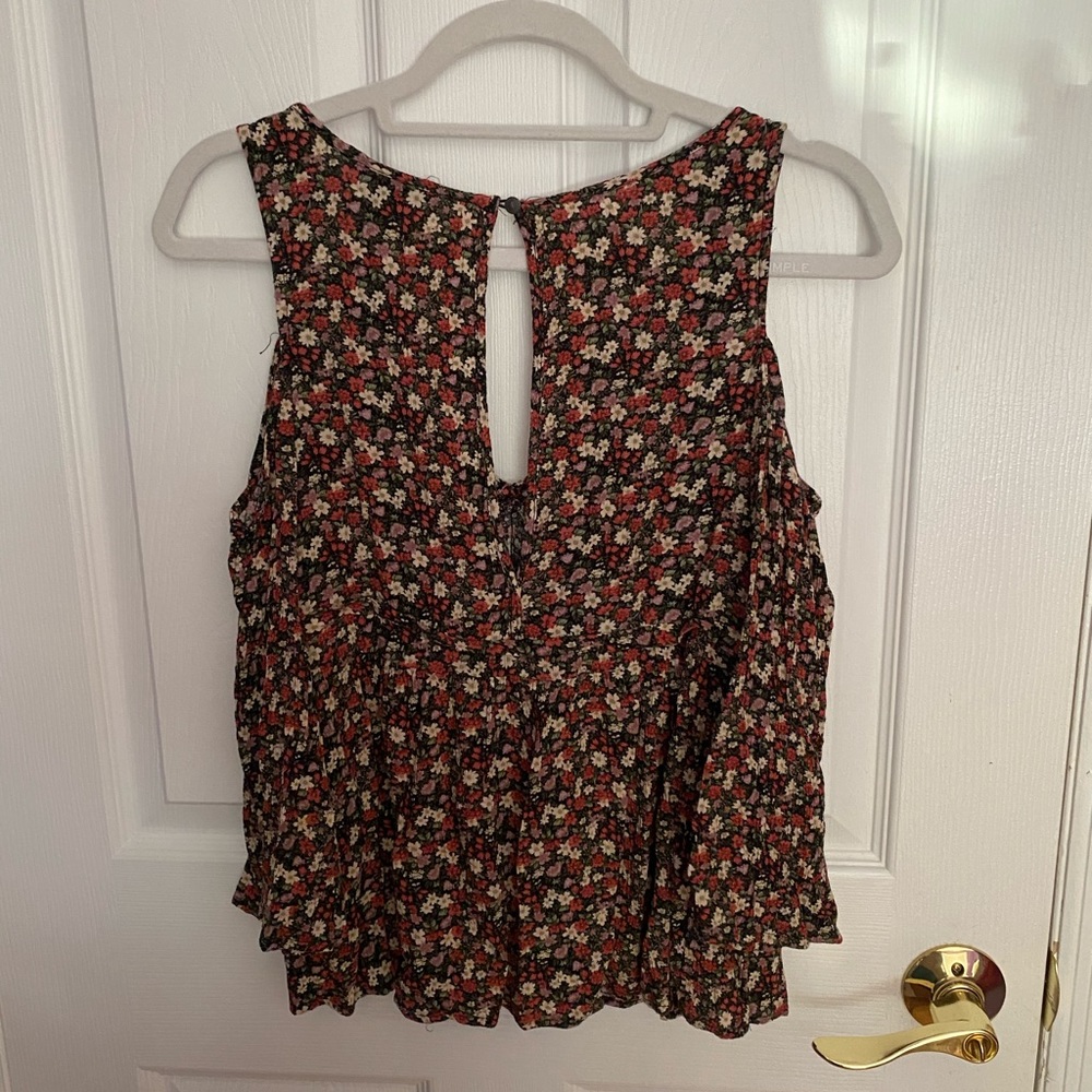 American eagle top - Picture 2 of 7
